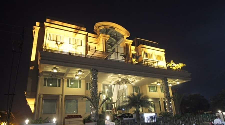 The Grand Mehfil Amravati Price, Reviews, Photos & Address